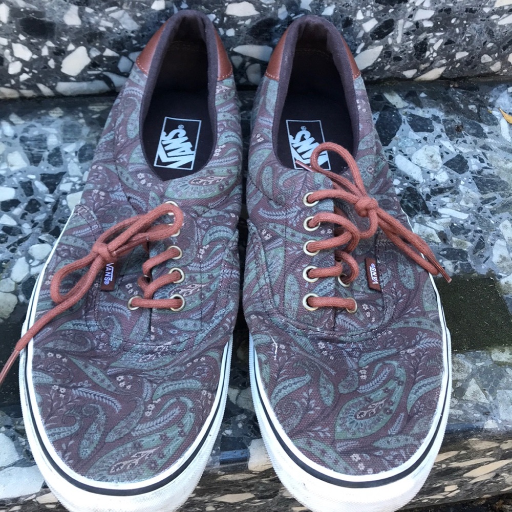 MENS PAISLEY VANS